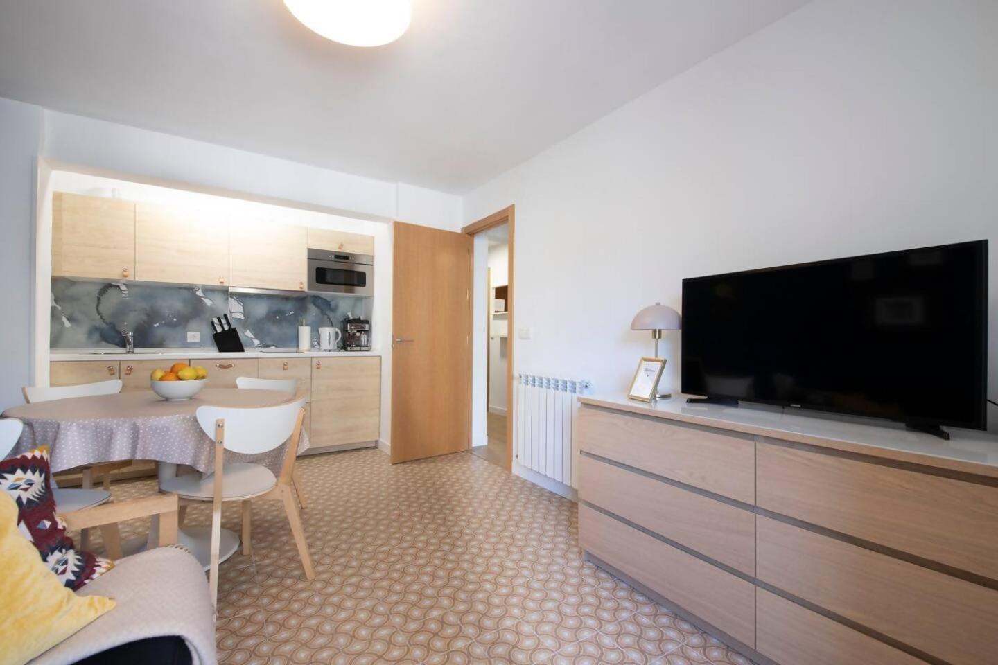 Acogedor Apartamento A 10 Minutos De La Ciudad Rentería Buitenkant foto